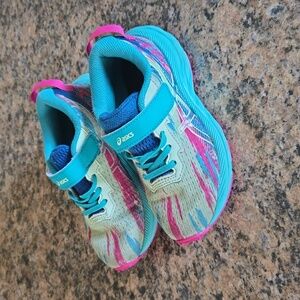 Asics Shoes - Size 11